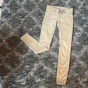 Hollister khaki skinny Jean/jegging (Size 1)